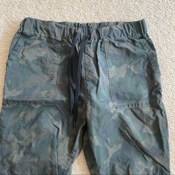 Rag & Bone Camo Jogger - Picture 6 of 9